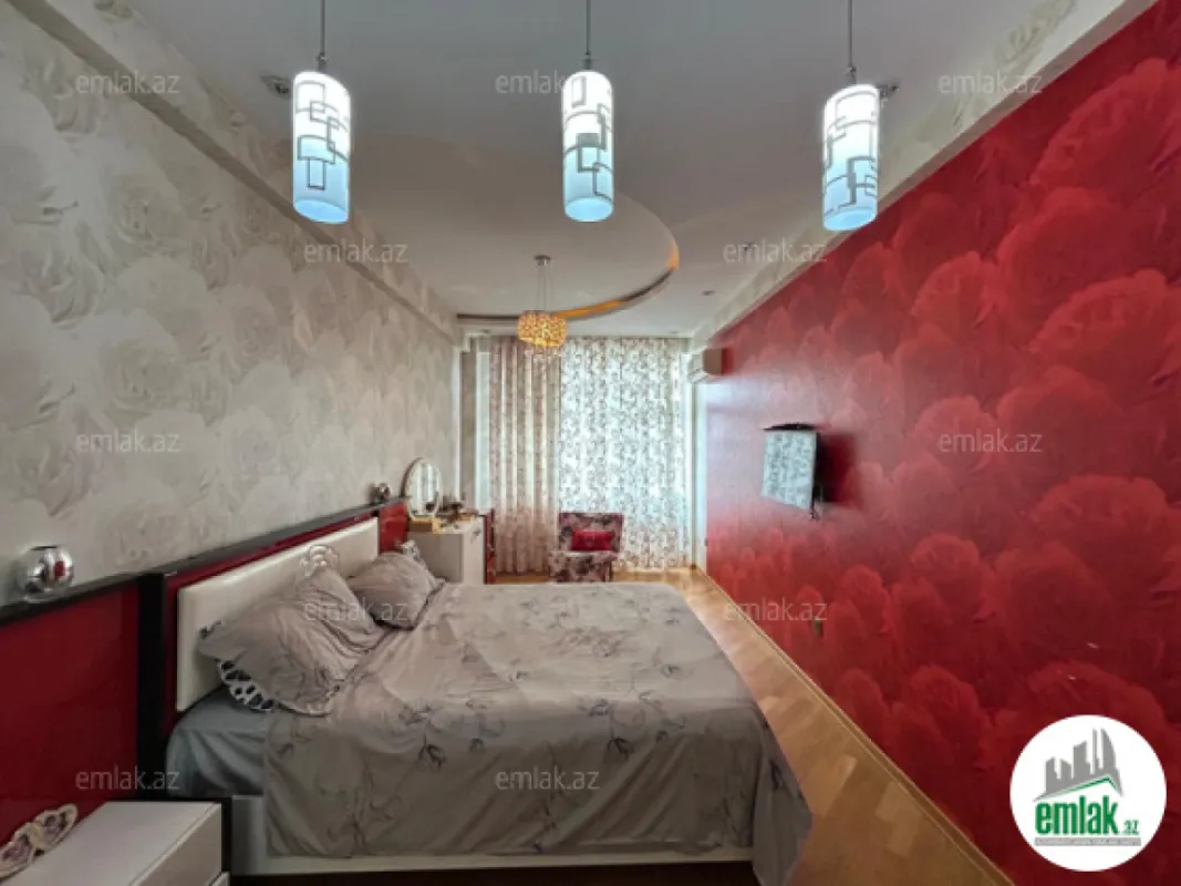 Satılır 5 otaqlı yeni tikili 205 m²