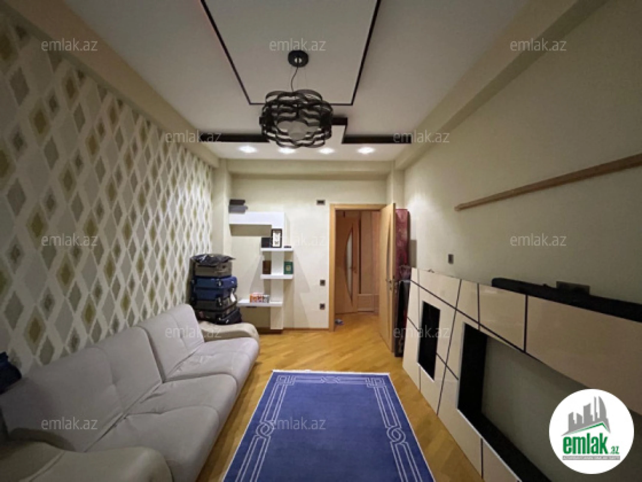 Satılır 5 otaqlı yeni tikili 205 m²