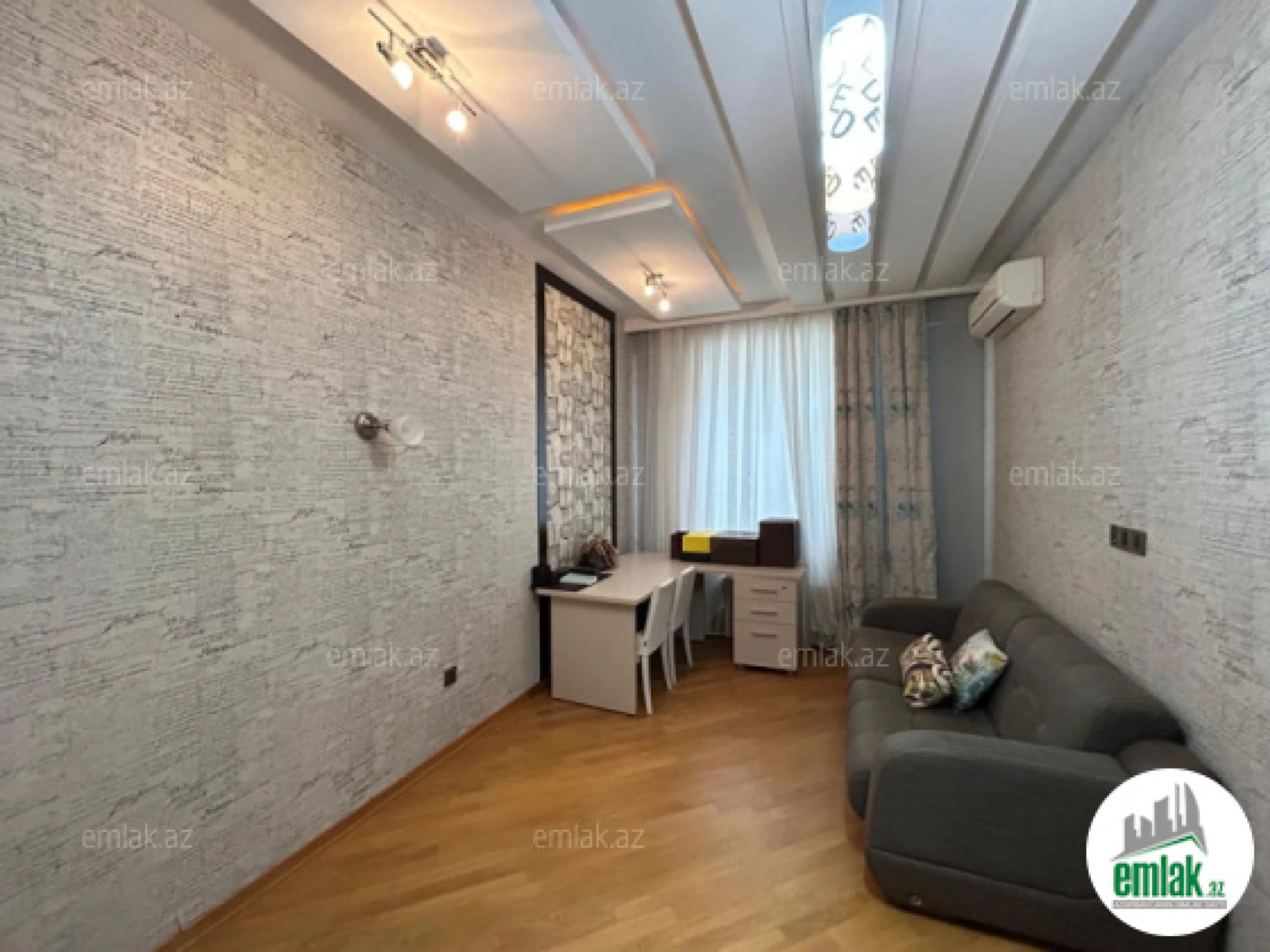 Satılır 5 otaqlı yeni tikili 205 m²