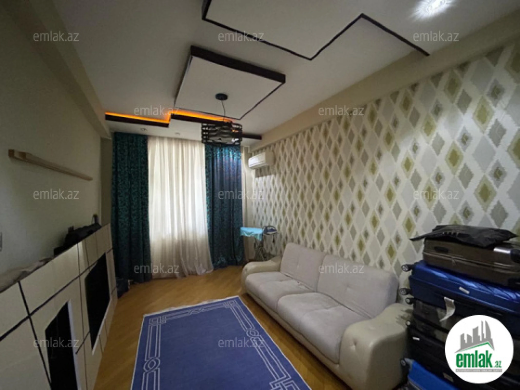 Satılır 5 otaqlı yeni tikili 205 m²