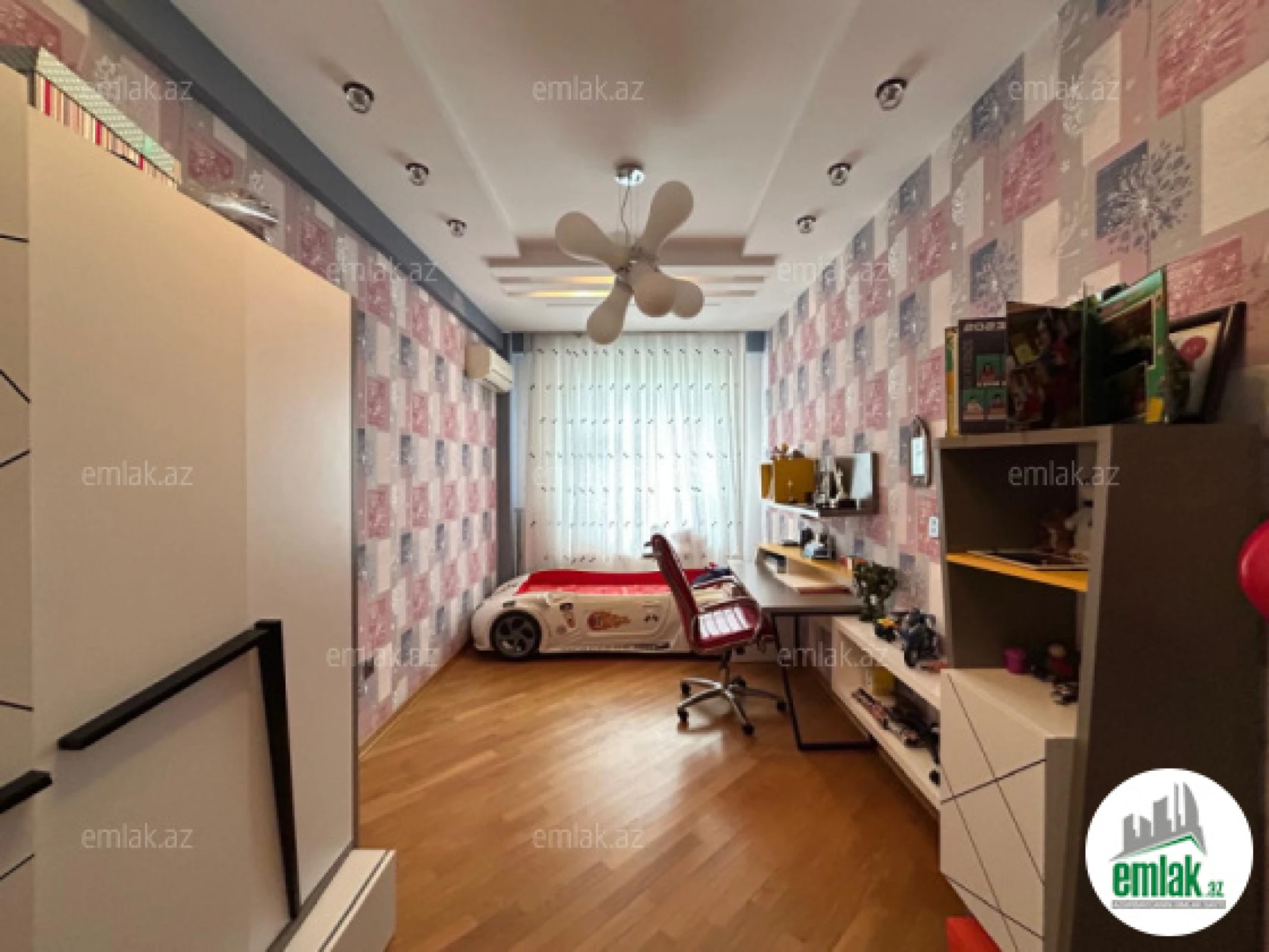 Satılır 5 otaqlı yeni tikili 205 m²