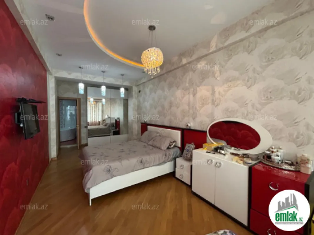 Satılır 5 otaqlı yeni tikili 205 m²