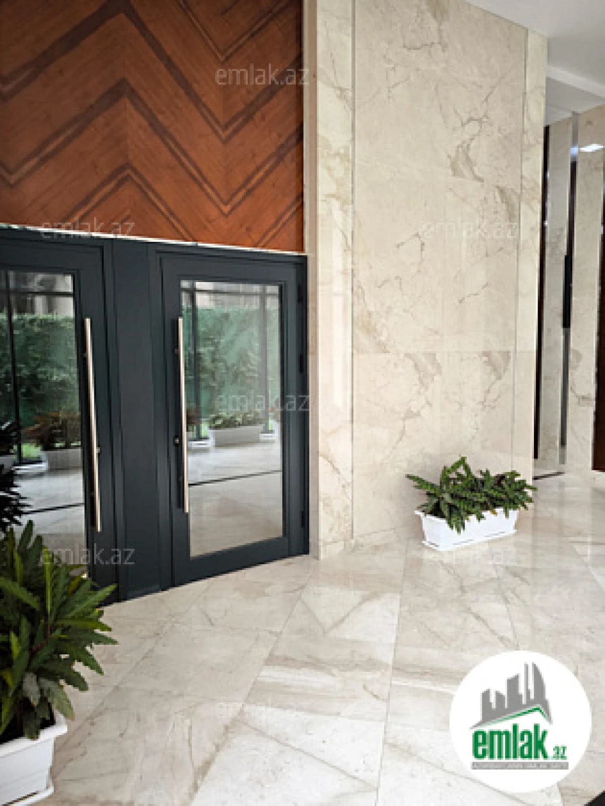 Satılır 2 otaqlı yeni tikili 74 m²