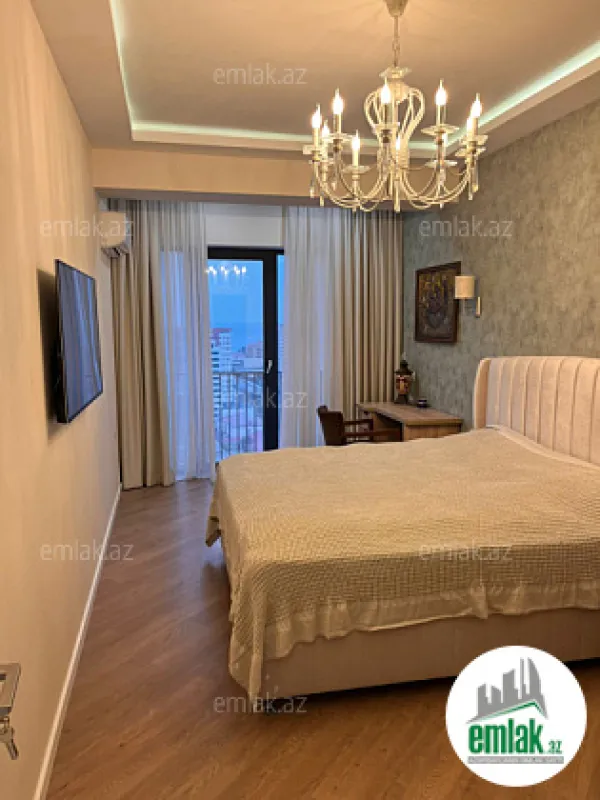 Satılır 3 otaqlı yeni tikili 92 m²