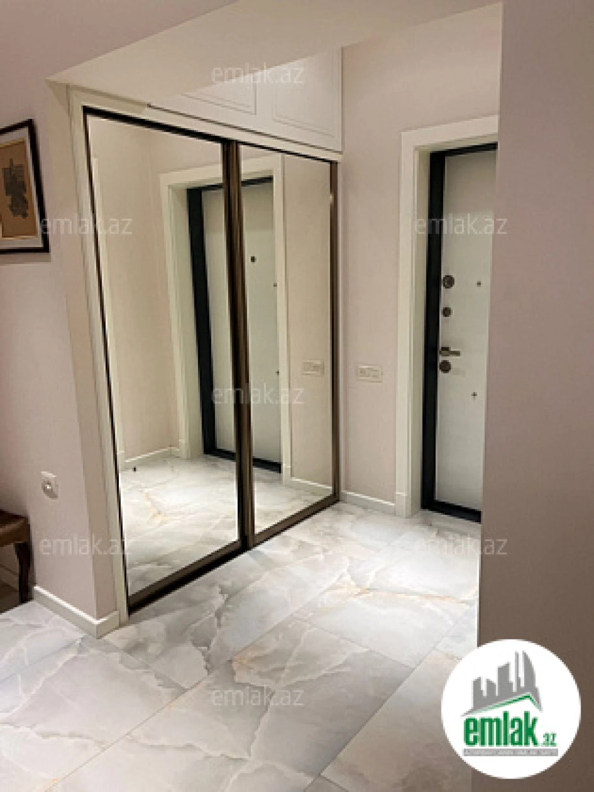 Satılır 3 otaqlı yeni tikili 92 m²