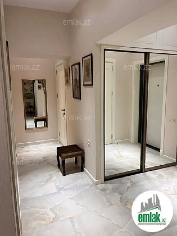 Satılır 3 otaqlı yeni tikili 92 m²