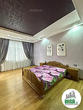 Satılır 4 otaqlı yeni tikili 180 m²