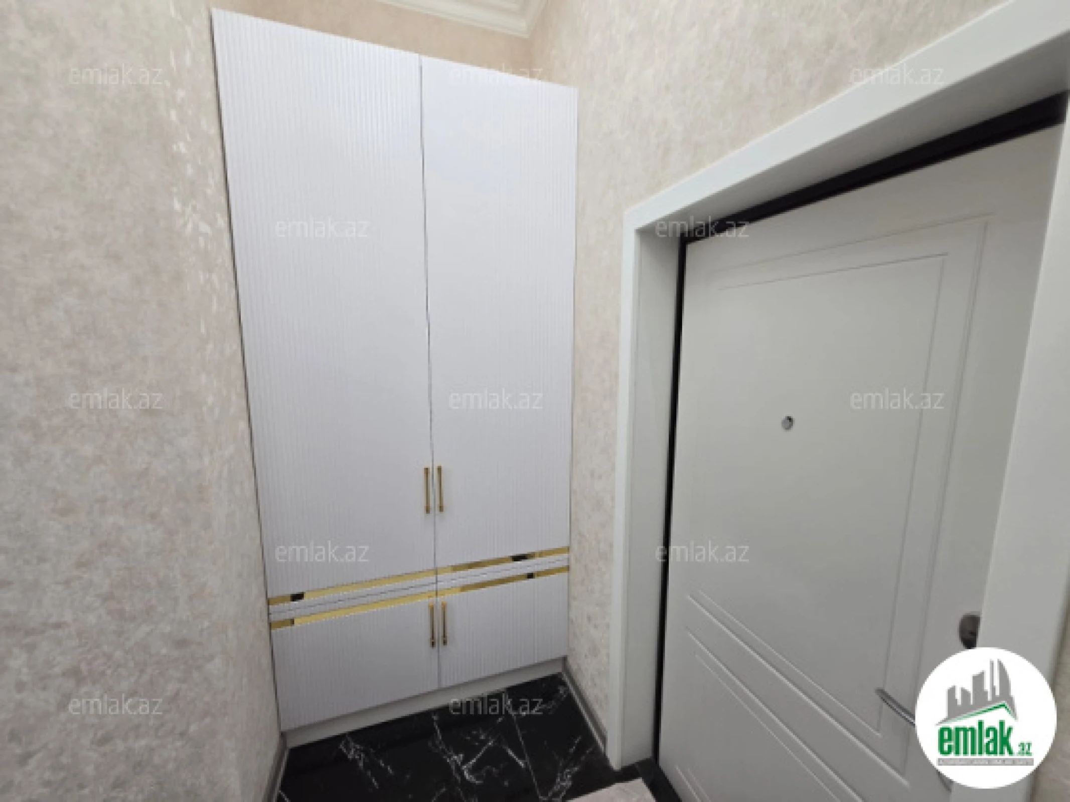 Satılır 3 otaqlı yeni tikili 62 m²