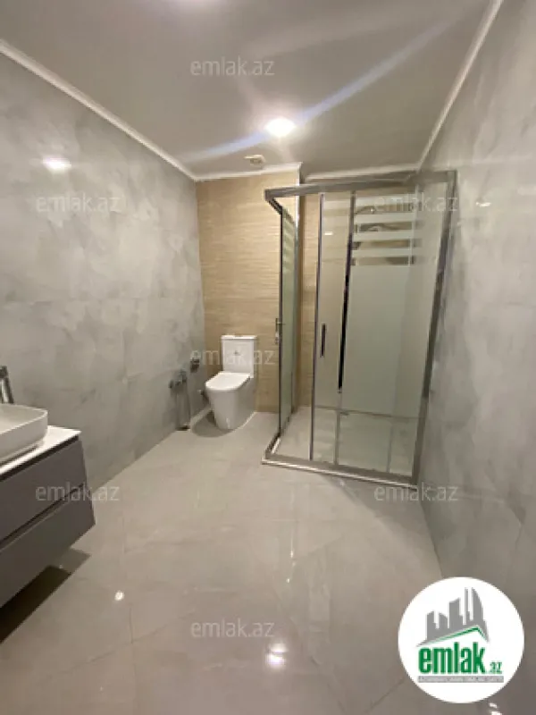 Satılır 2 otaqlı yeni tikili 61 m²