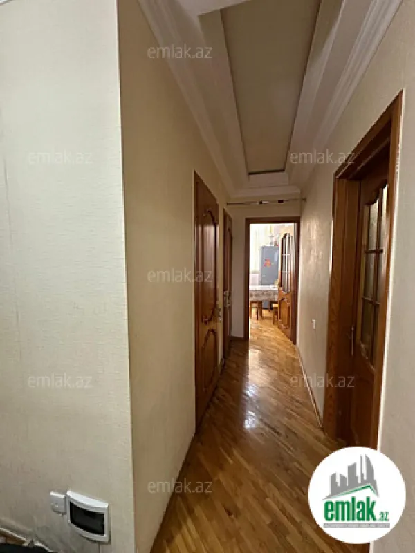 Satılır 3 otaqlı yeni tikili 80 m²