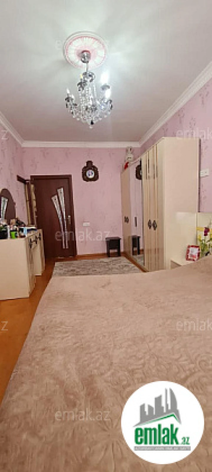 Satılır 4 otaqlı yeni tikili 110 m²