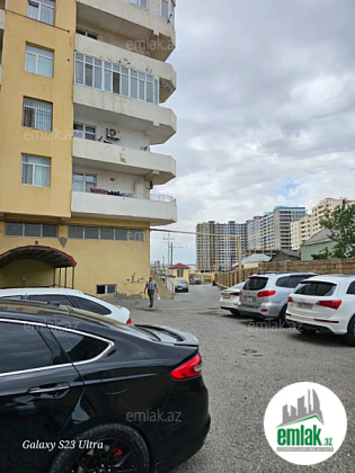 Satılır 2 otaqlı yeni tikili 90 m²