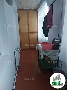 Satılır 3 otaqlı köhnə tikili 72 m²