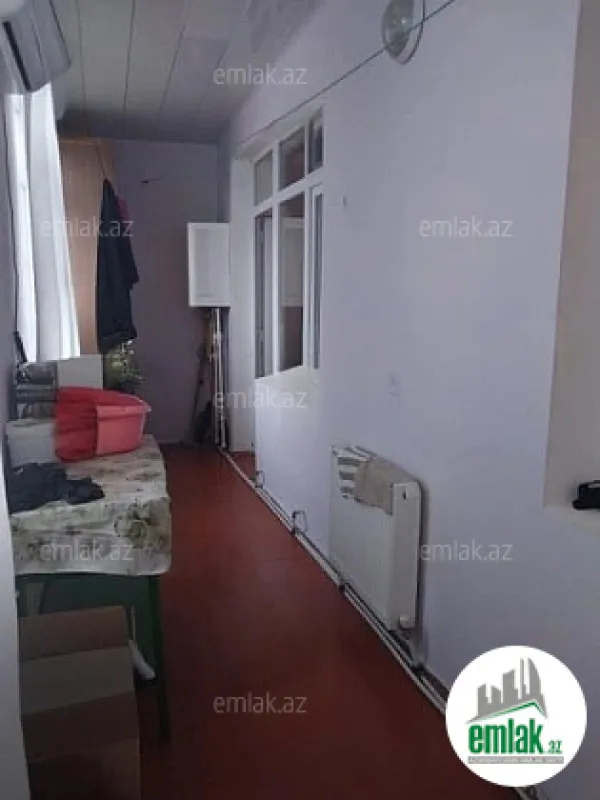 Satılır 3 otaqlı köhnə tikili 72 m²