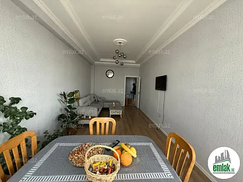 Satılır 2 otaqlı yeni tikili 76 m²