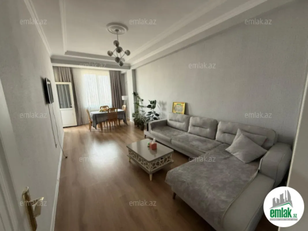 Satılır 2 otaqlı yeni tikili 76 m²