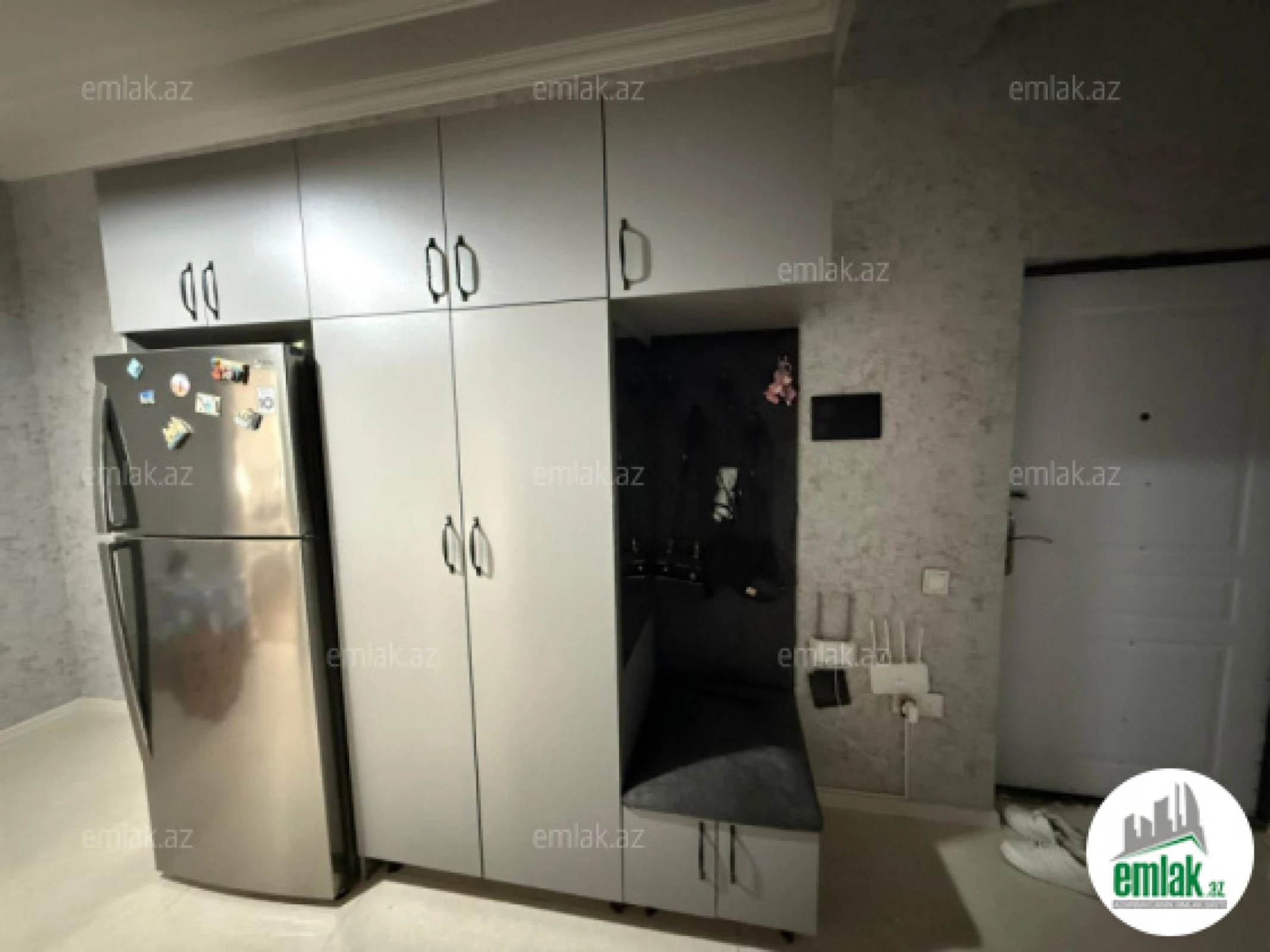 Satılır 2 otaqlı yeni tikili 76 m²