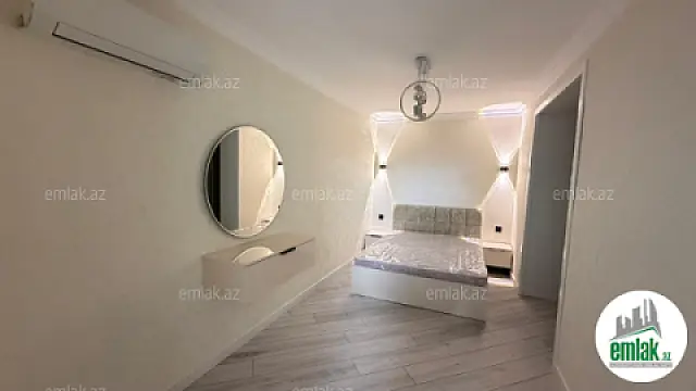 Satılır 3 otaqlı köhnə tikili 75 m²