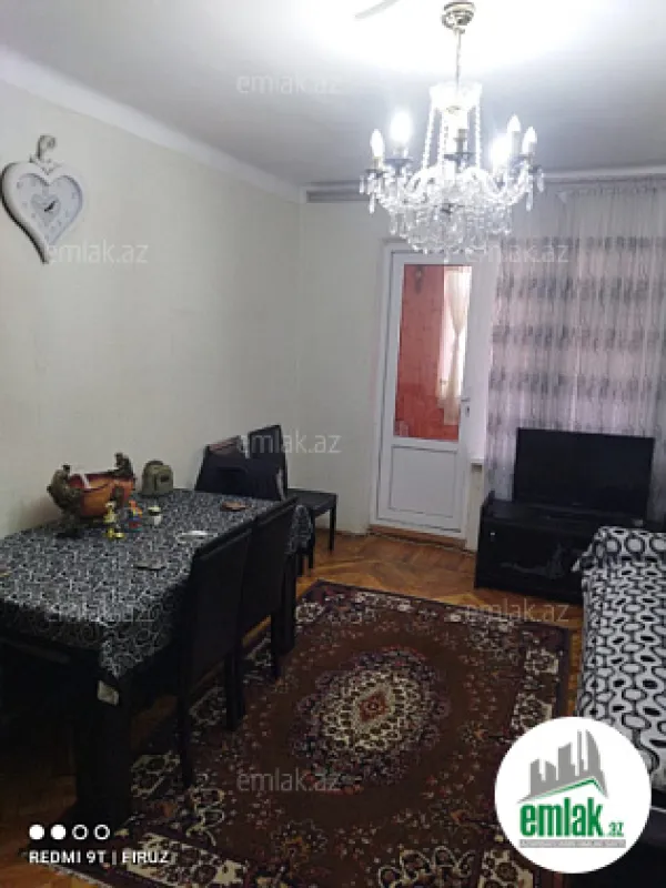Satılır 3 otaqlı köhnə tikili 65 m²