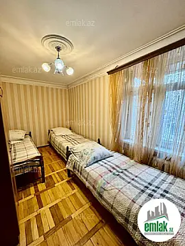 Satılır 2 otaqlı köhnə tikili 50 m²