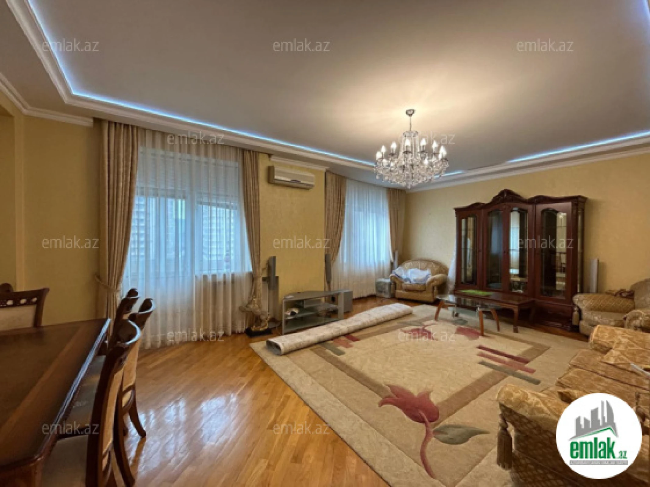 Satılır 3 otaqlı yeni tikili 157 m²