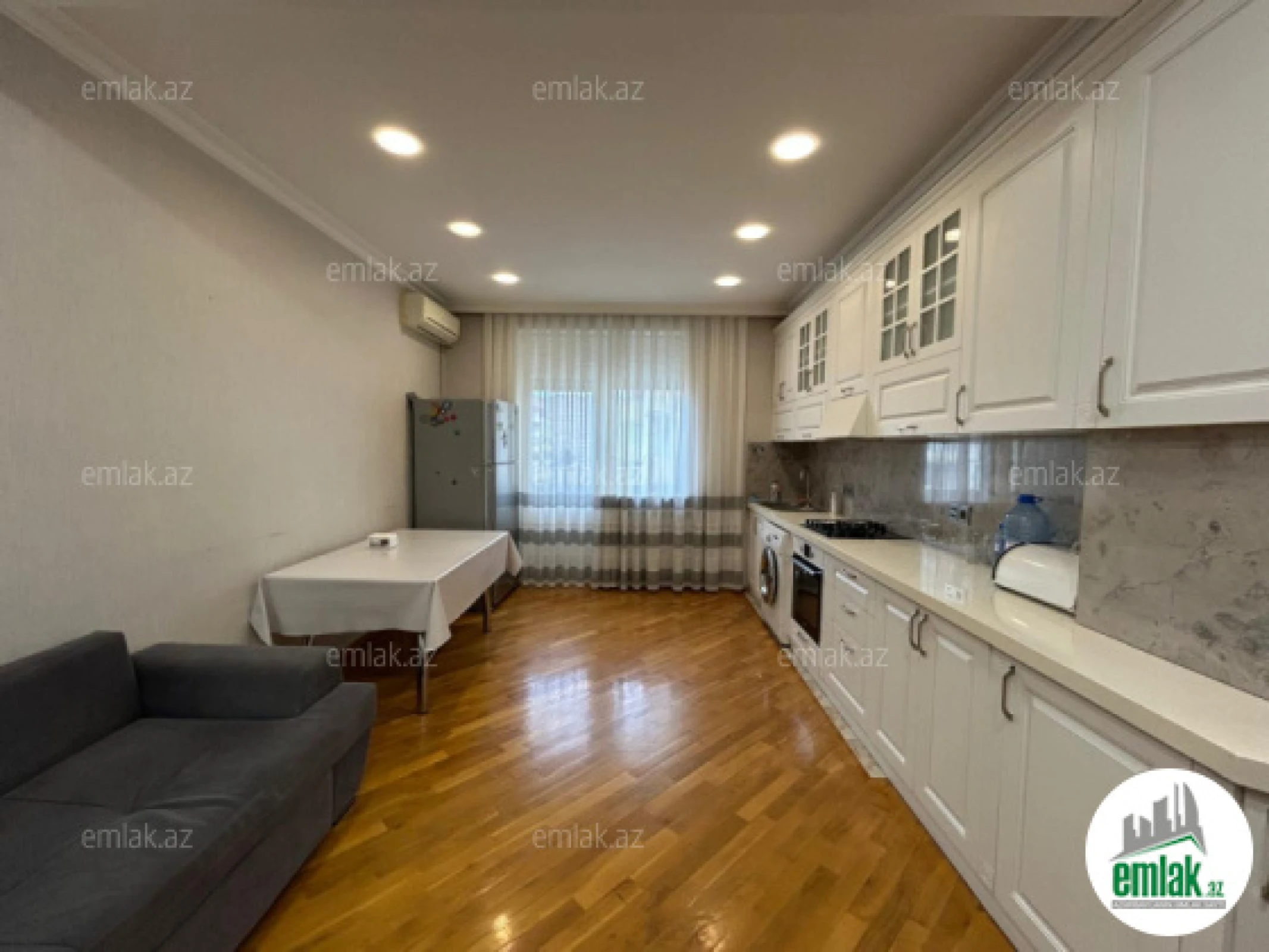 Satılır 3 otaqlı yeni tikili 157 m²