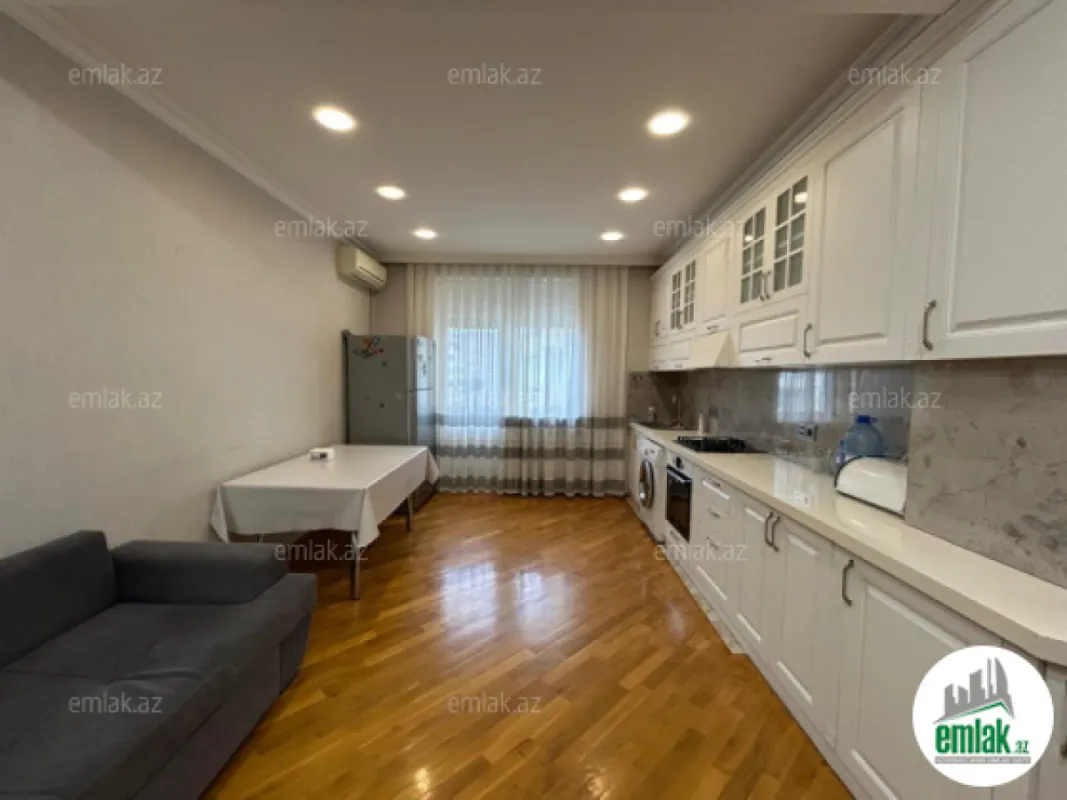 Satılır 3 otaqlı yeni tikili 157 m²