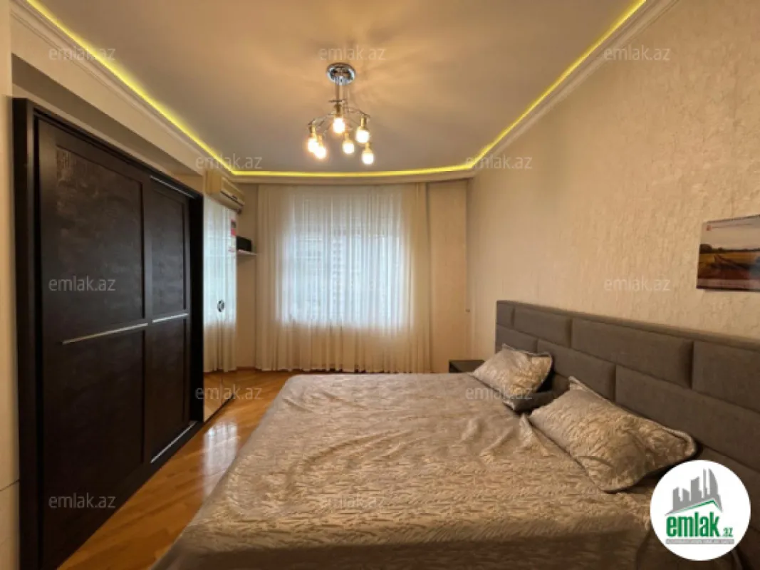 Satılır 3 otaqlı yeni tikili 157 m²