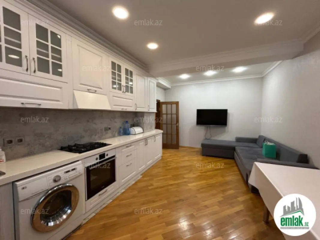 Satılır 3 otaqlı yeni tikili 157 m²