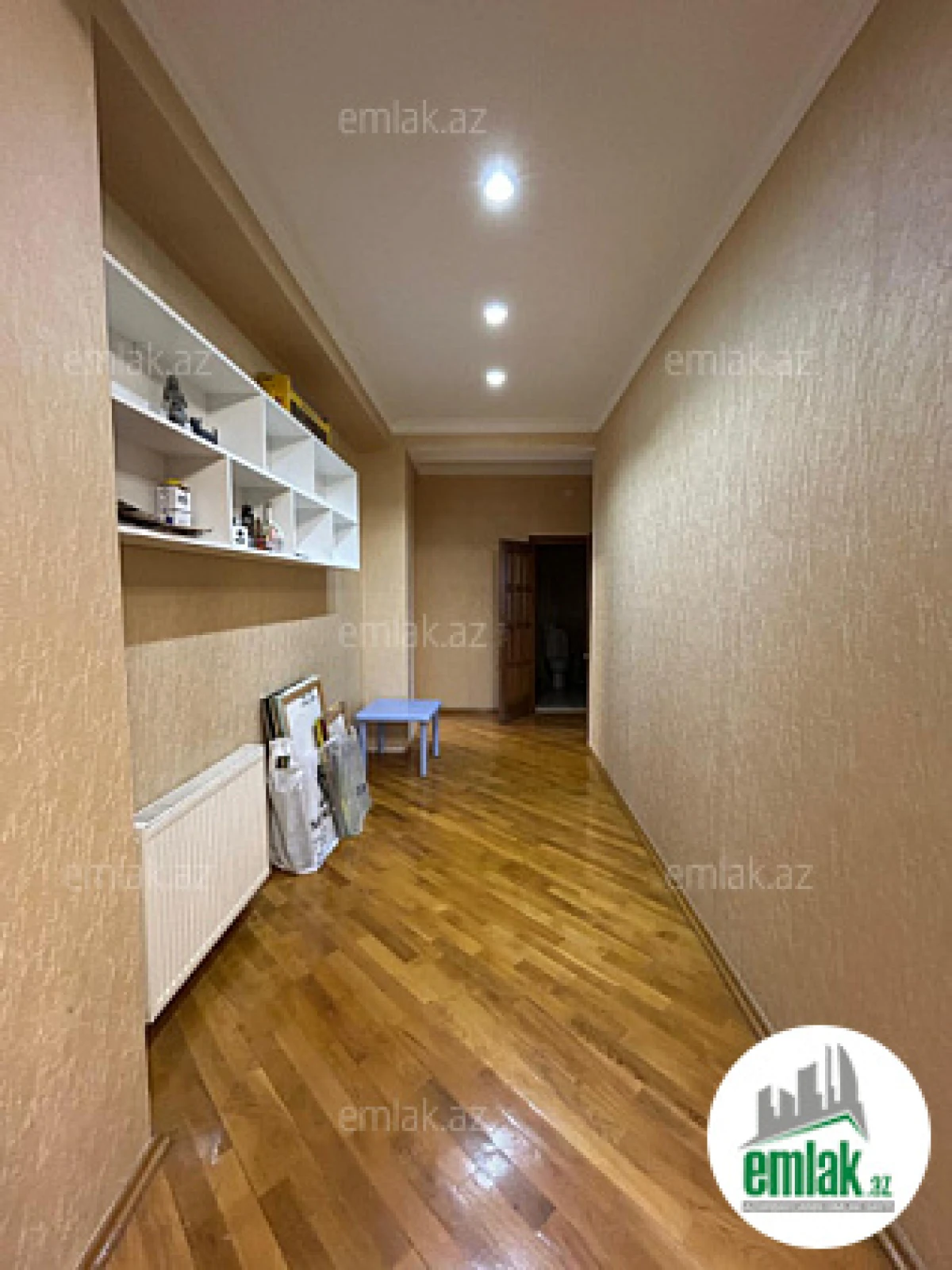 Satılır 3 otaqlı yeni tikili 157 m²