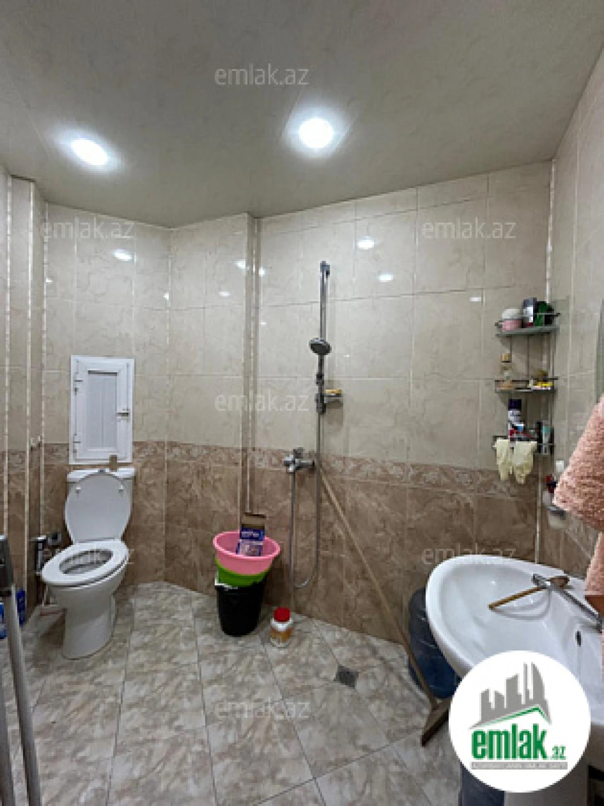 Satılır 3 otaqlı yeni tikili 157 m²