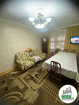 Satılır 5 otaqlı köhnə tikili 110 m²