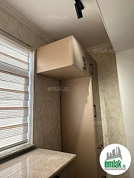 Satılır 2 otaqlı köhnə tikili 55 m²