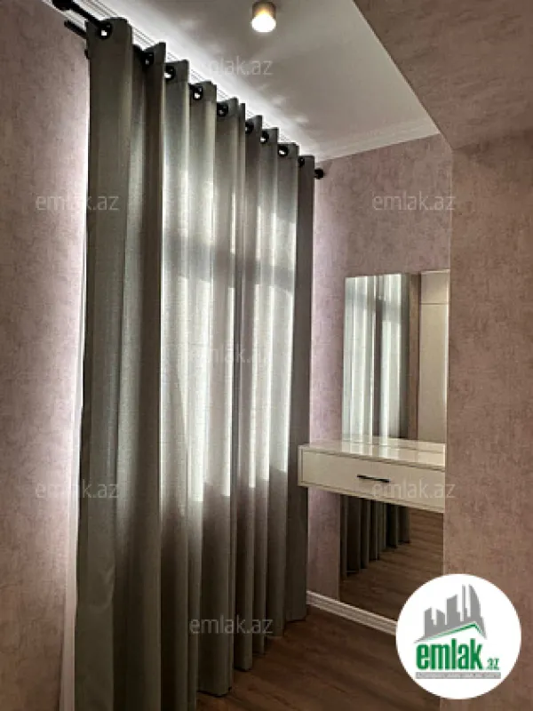 Satılır 2 otaqlı köhnə tikili 55 m²