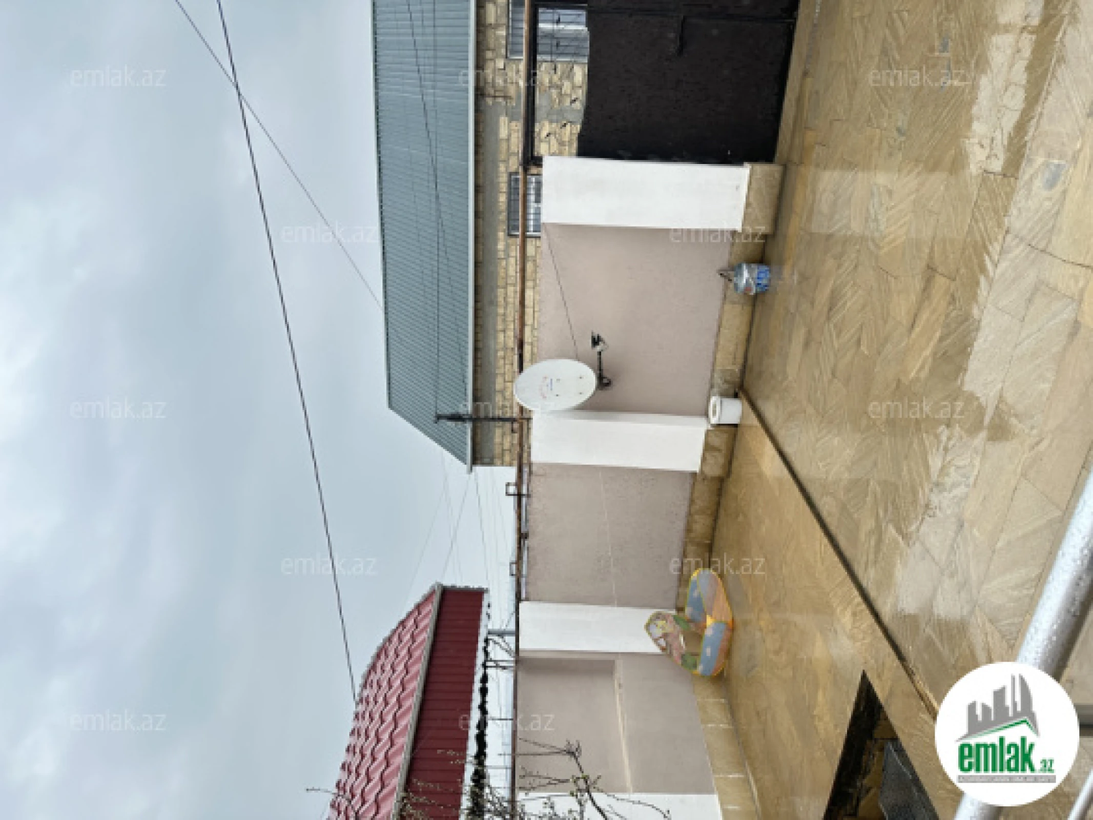 Satılır 3 otaqlı həyət evi 120 m²