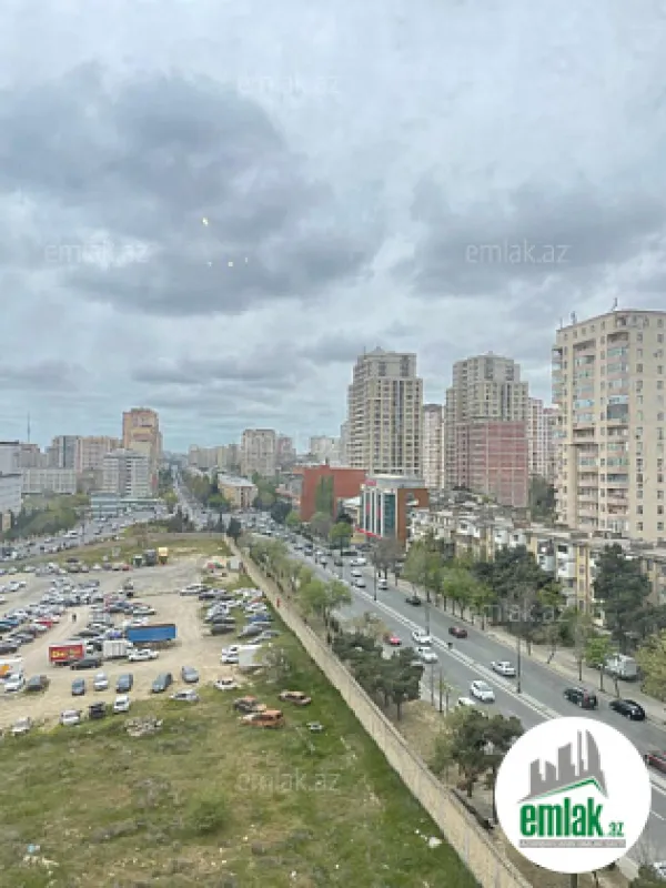 Satılır 4 otaqlı yeni tikili 160 m²