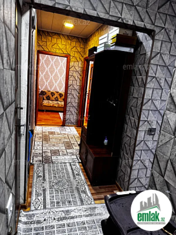 Satılır 2 otaqlı köhnə tikili 55 m²