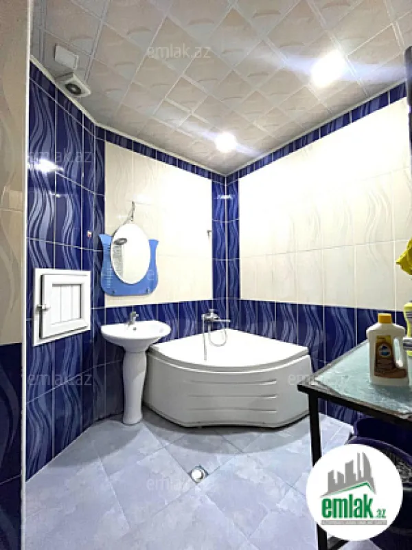 Satılır 2 otaqlı yeni tikili 90 m²