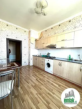 Satılır 2 otaqlı yeni tikili 90 m²
