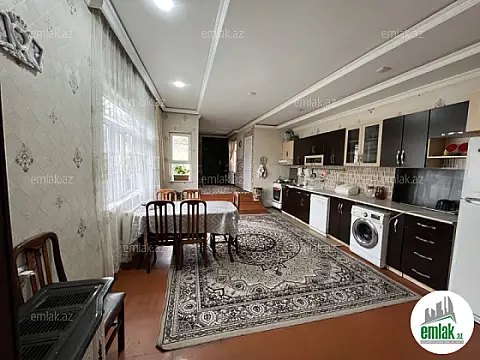 Satılır 3 otaqlı həyət evi 100 m² — Bakı 3 otaq 100.00 m²