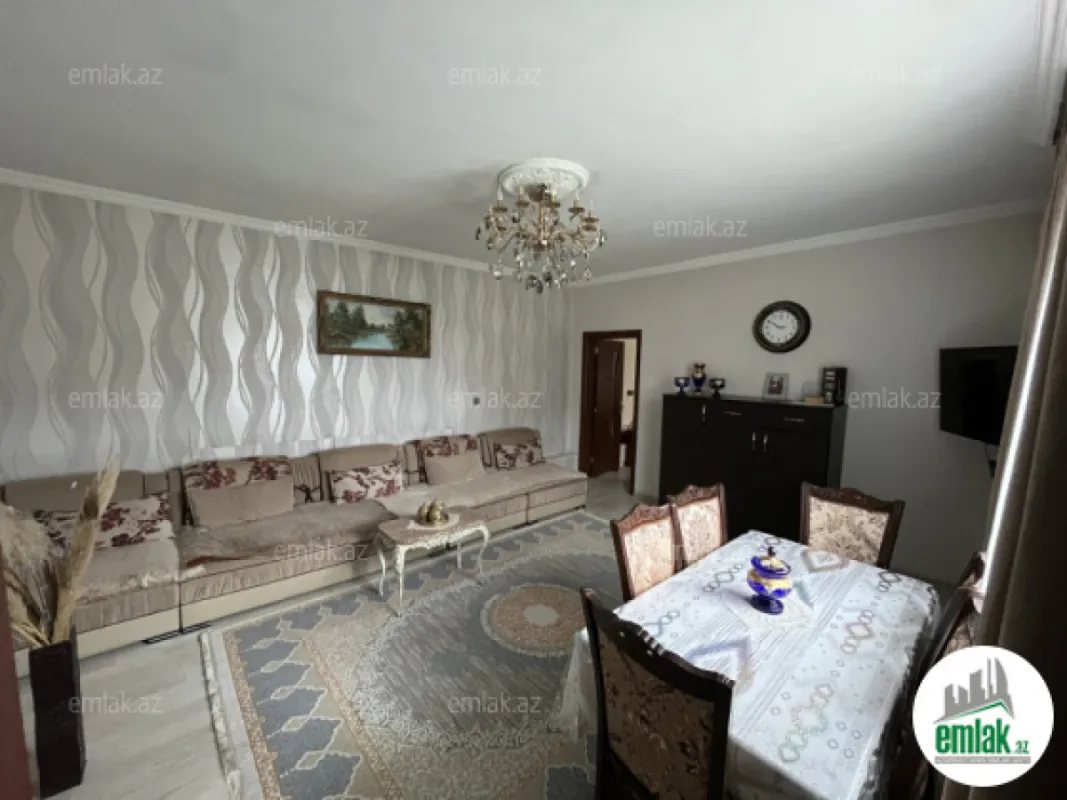 Satılır 3 otaqlı həyət evi 100 m²