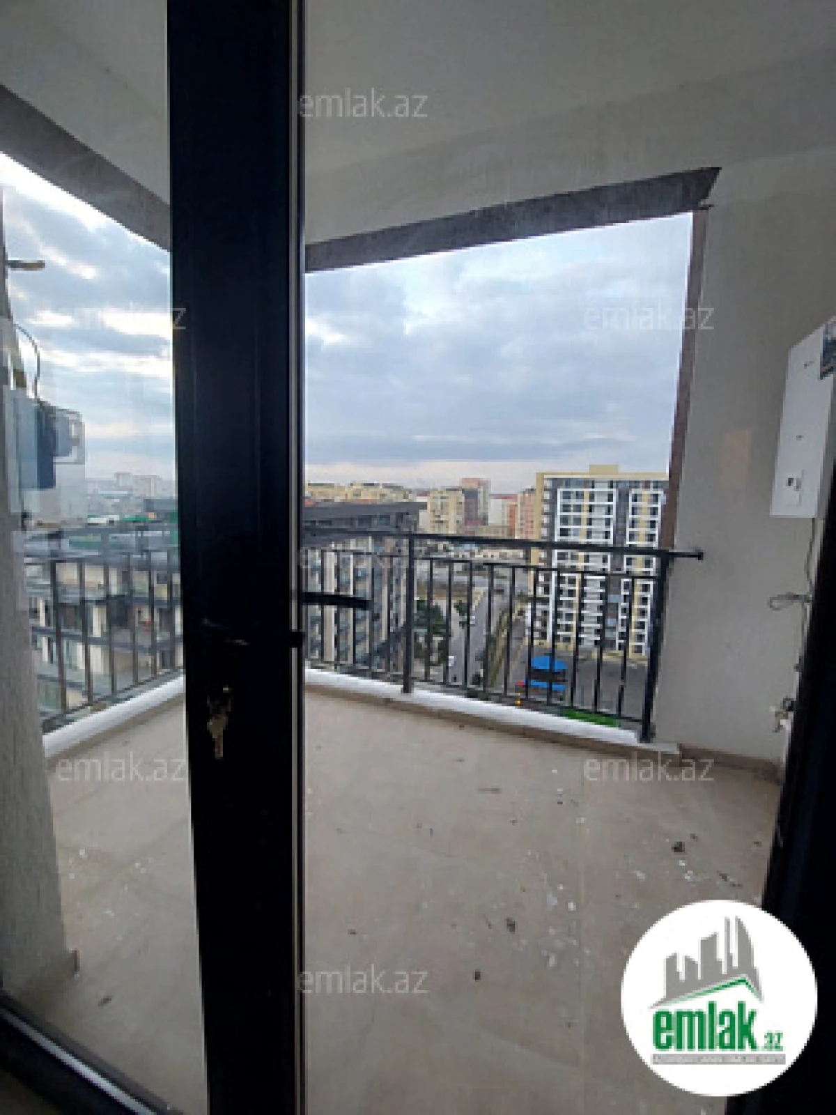 Satılır 3 otaqlı yeni tikili 95 m²