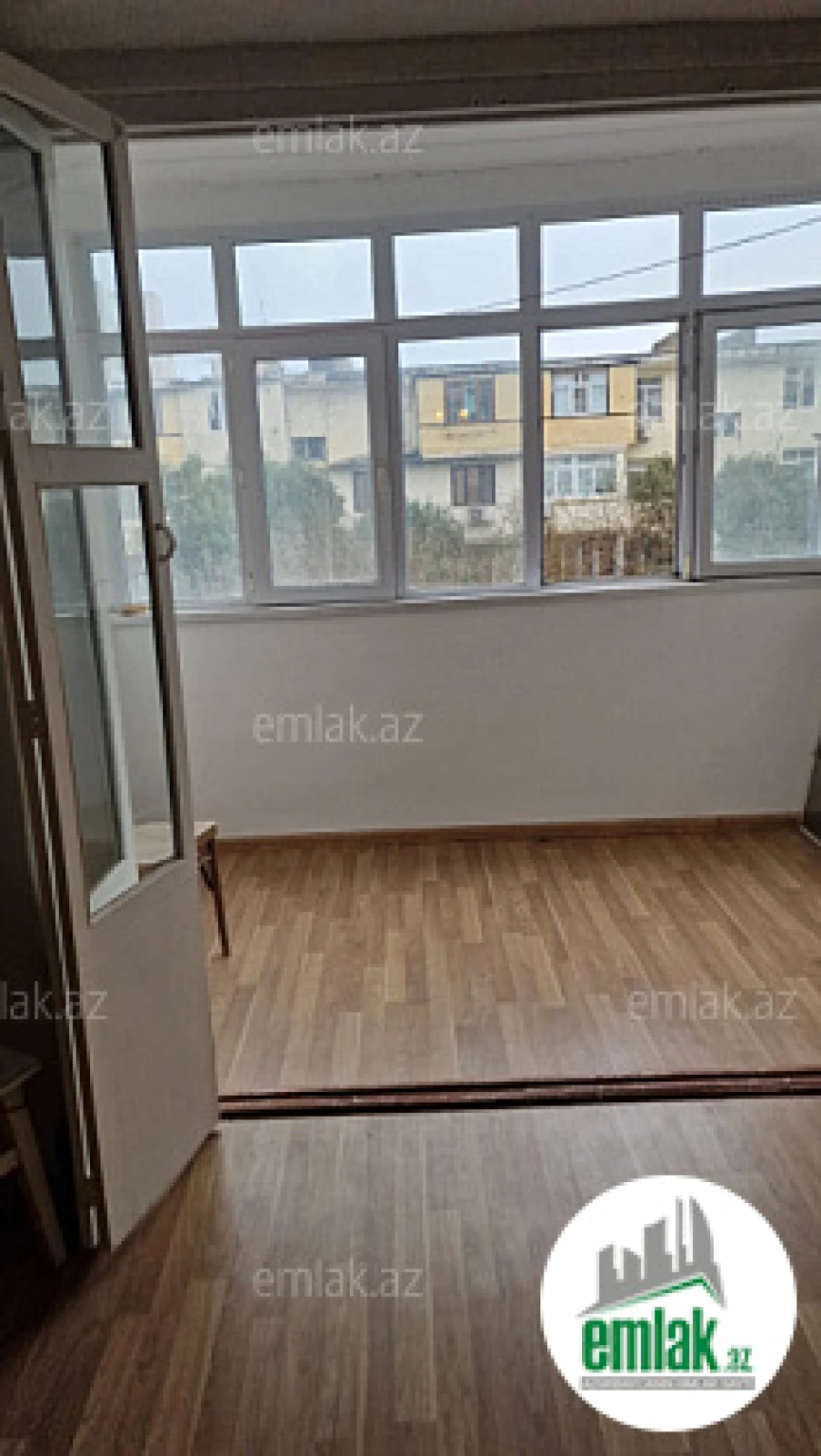 Satılır 1 otaqlı köhnə tikili 45 m²