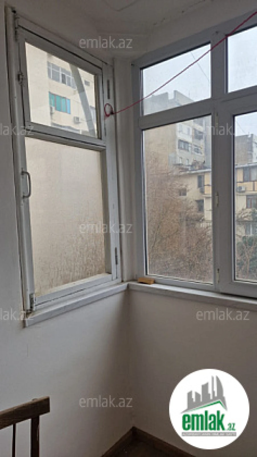 Satılır 1 otaqlı köhnə tikili 45 m²