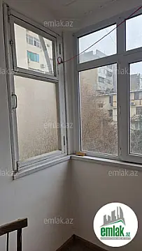 Satılır 1 otaqlı köhnə tikili 45 m²
