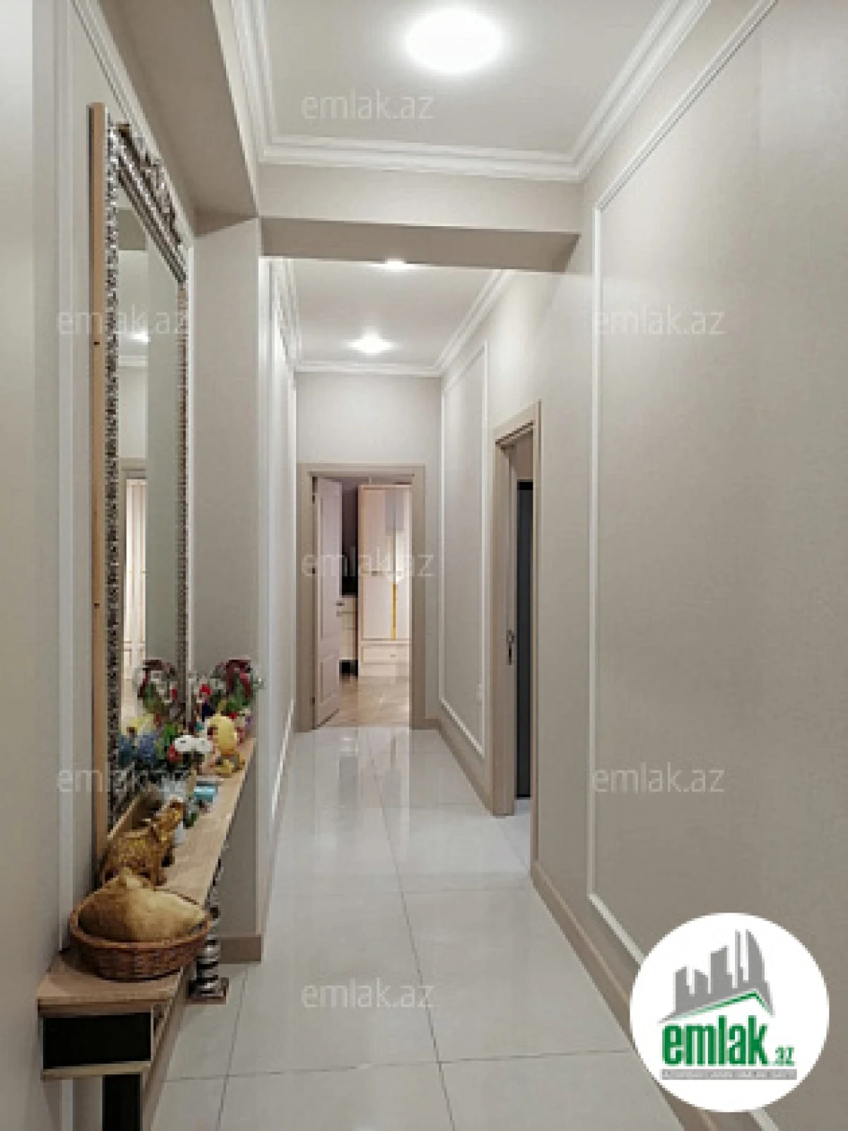 Satılır 2 otaqlı yeni tikili 82 m²