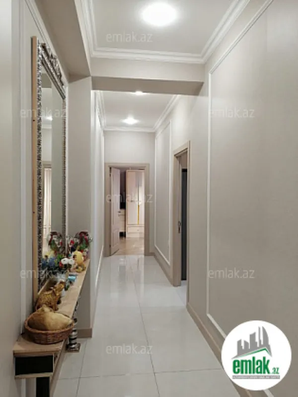 Satılır 2 otaqlı yeni tikili 82 m²