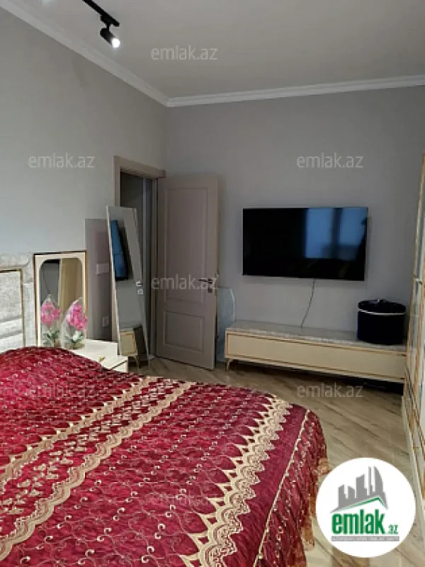 Satılır 2 otaqlı yeni tikili 82 m²