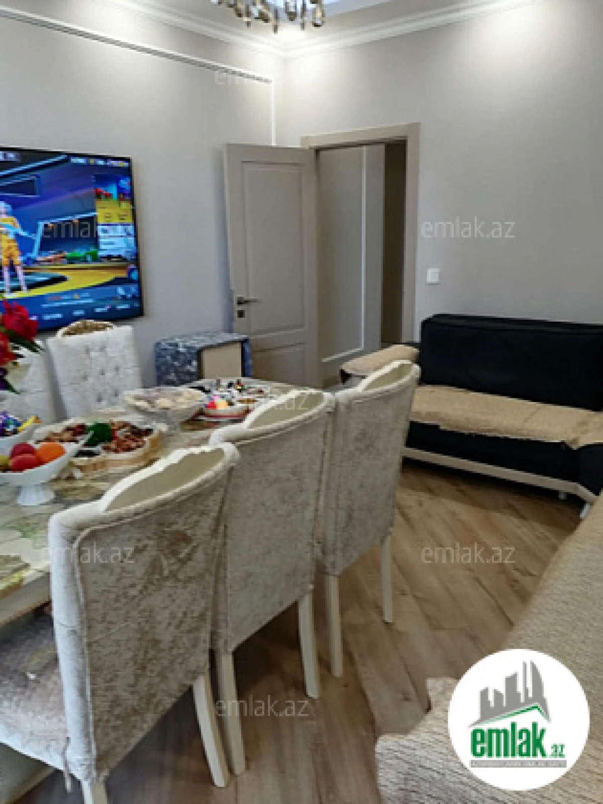 Satılır 2 otaqlı yeni tikili 82 m²