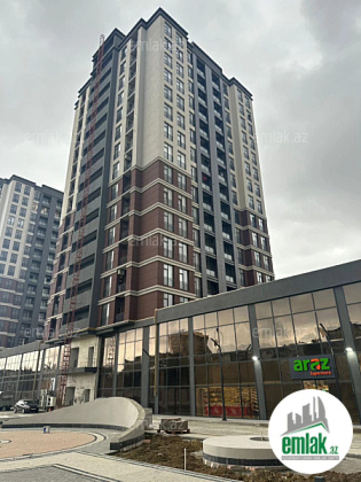 Satılır 2 otaqlı yeni tikili 65.2 m²